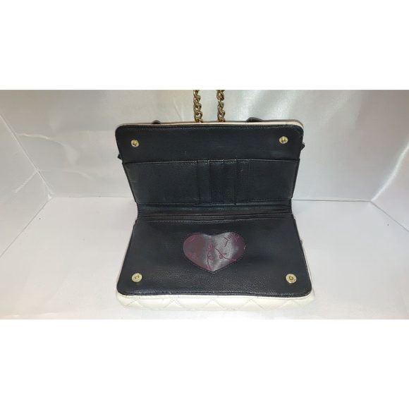 Betsey Johnson Convertible Crossbody/Clutch/Handbag - Picture 9 of 10